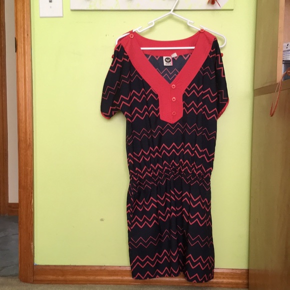 Colorful Roxy dress - Picture 3 of 3